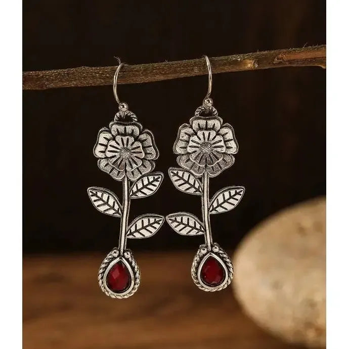 Vintage Metal Handmade Carving Flower Earrings with Redstone Inlay for Women