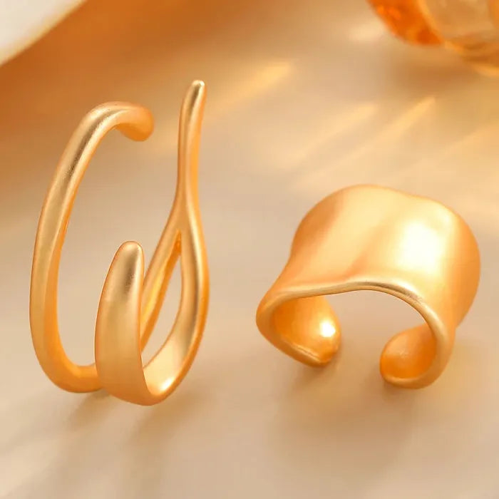 Vintage Geometric Copper Clip-On Earrings Women Non-Pierced Punk Gothic Gift 2026