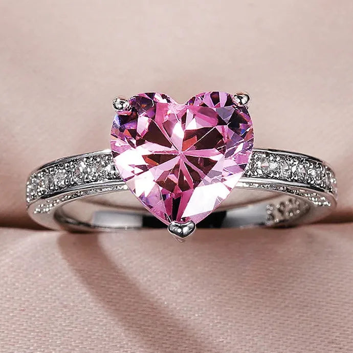 Luxury Zinc Alloy Heart Solitaire Women Engagement Ring Pink CZ Gift
