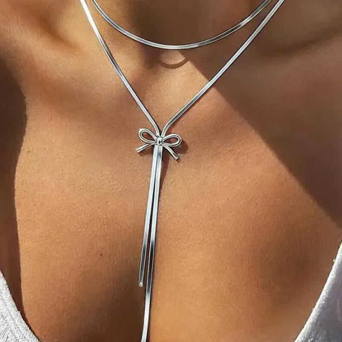 French Style Retro Minimalist Bow Necklace for Women Stainless Steel Pendant Jewelry