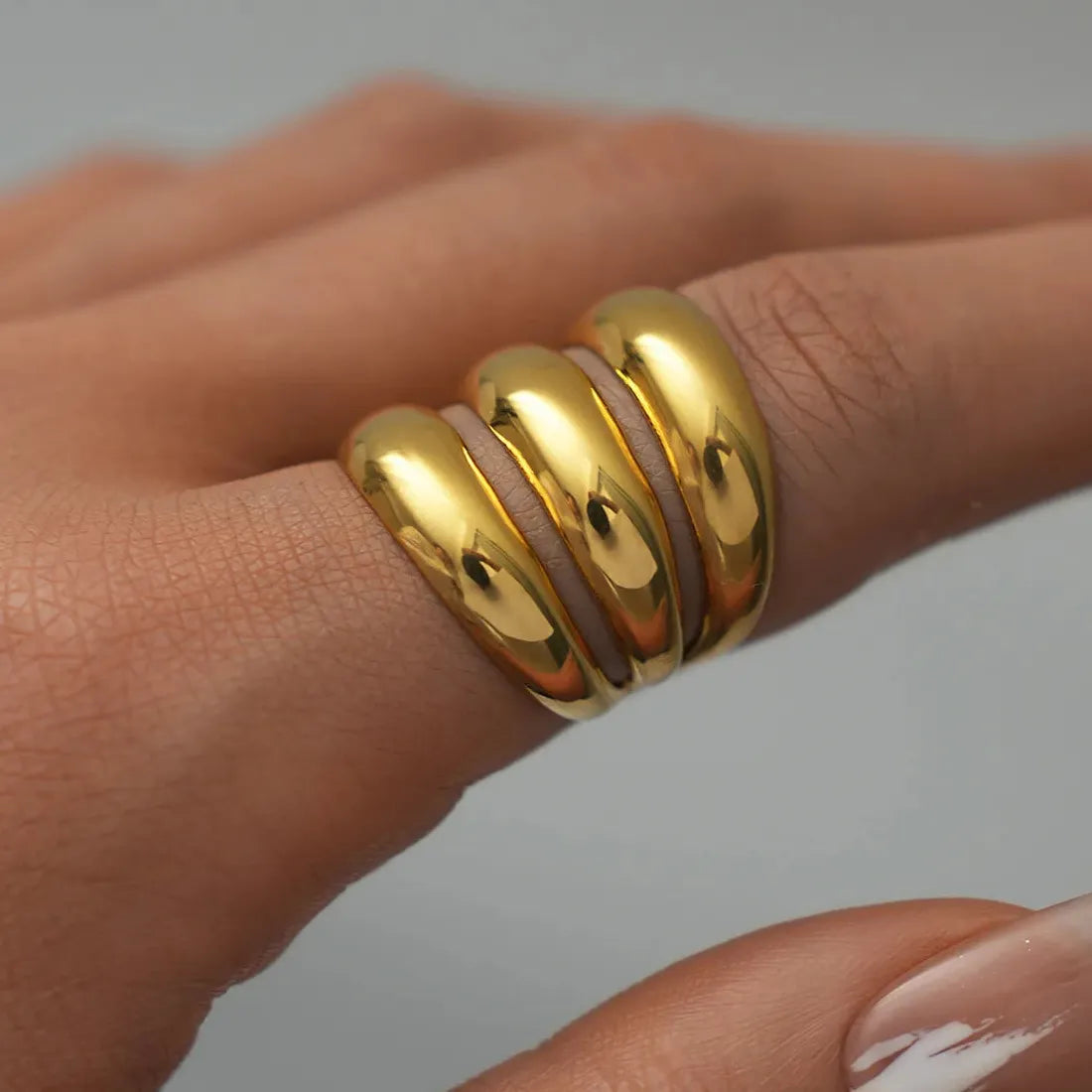 Stainless Steel Hollow Circle Rings for Women Punk Multi Layer Jewelry Gift