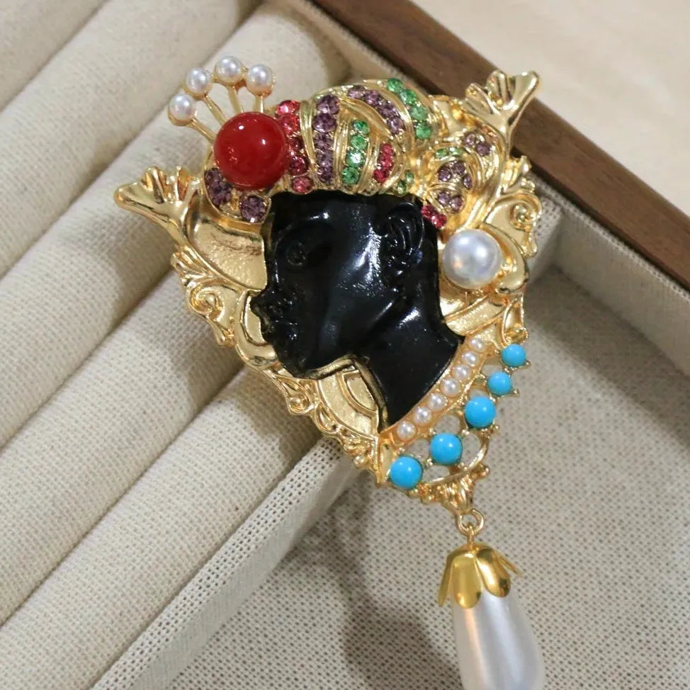 Luxury Egyptian Prince Classic Brooch Pin for Men and Women