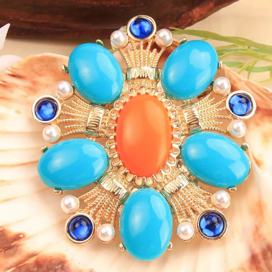 Heavy Duty Openwork Flower Brooch Pin for Men and Women Classic Style