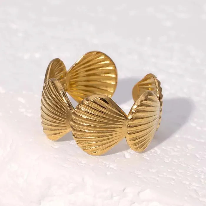 Adjustable Gold Stainless Steel Starfish Ring for Women Beach Jewelry
