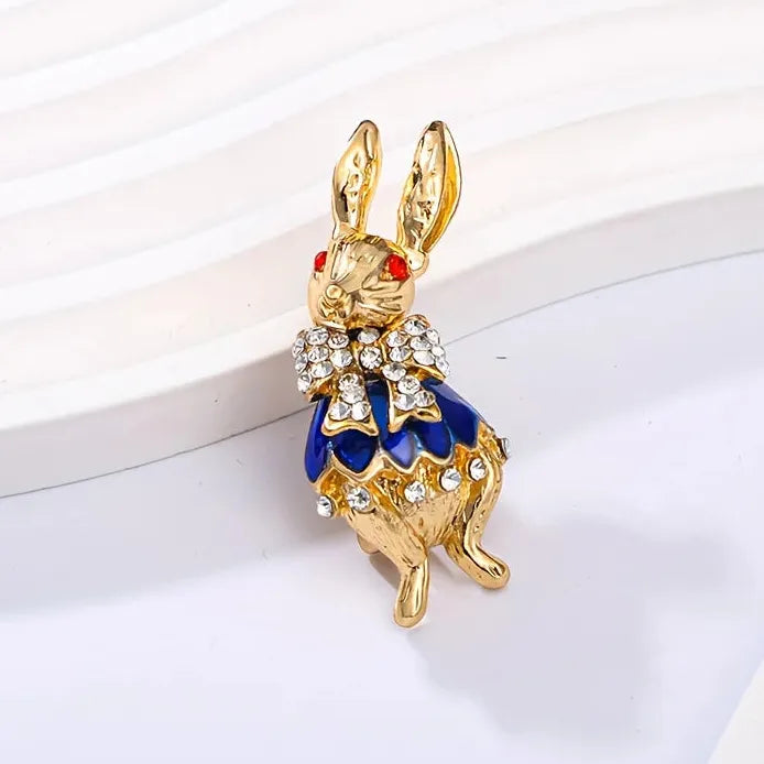 Luxury Classic Rabbit Brooch for Men and Women Gift Accessory