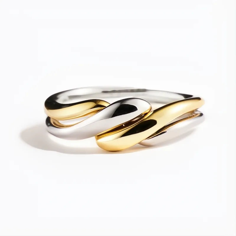 Two Tone Twist Metal Finger Ring for Women Modern Fashion Brass Daily Wear Jewelry