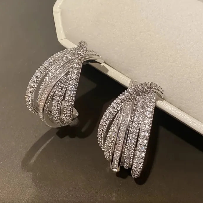 Claw Shaped Women Hoop Earrings Copper Alloy with Cubic Zirconia Jewelry