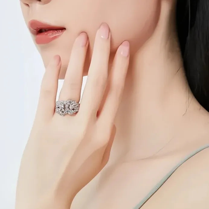 Women’s Multi-Round Cubic Zirconia Silver Wedding Engagement Band Ring