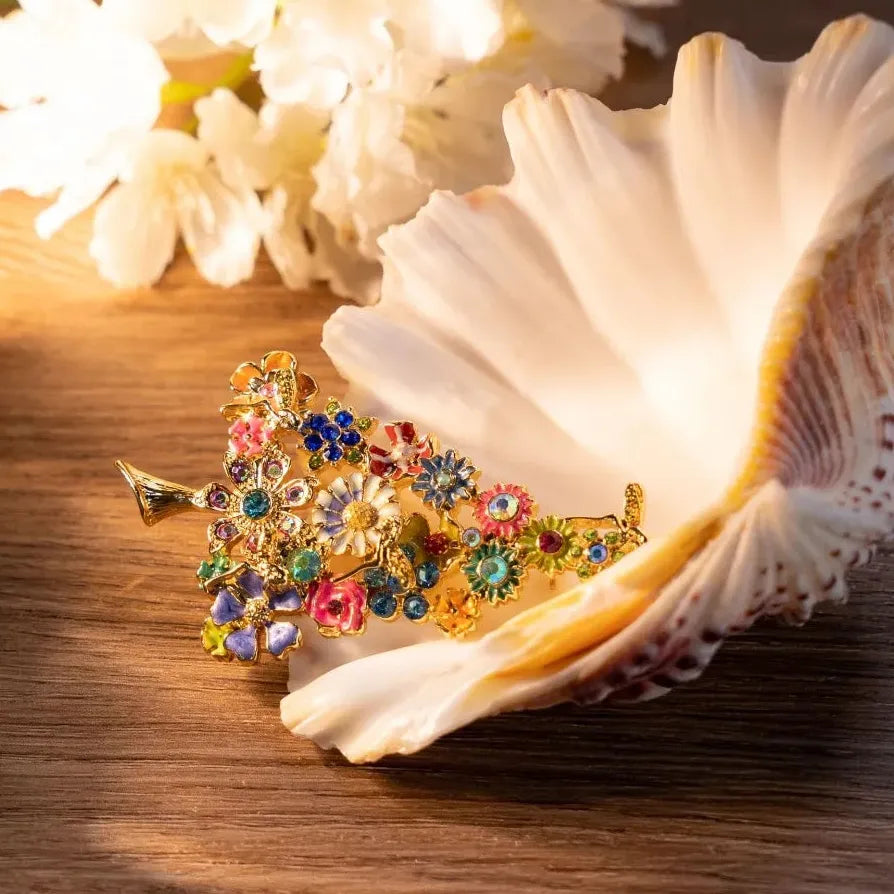 Luxury Christmas Tree Brooch Classic Gift for Men & Women