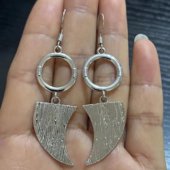 Bohemian Ethnic Geometric Zinc Alloy Pendant Earrings Hollow Crescent Design Women