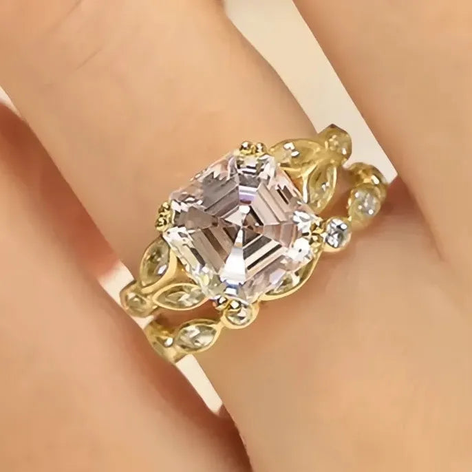 Opulent 2-Piece Women’s Bridal Cubic Zirconia Brass Engagement Ring Set