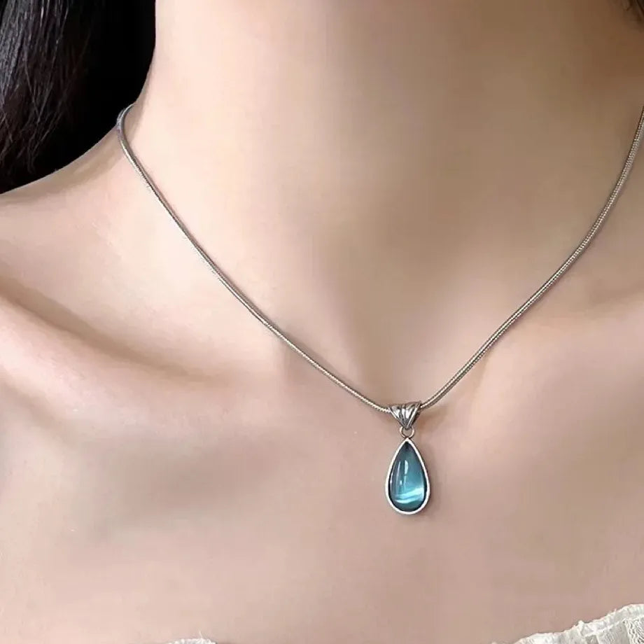 French Blue Water Drop Pendant Snake Bone Chain Necklace Women Y2K Zinc Alloy Resin 2026