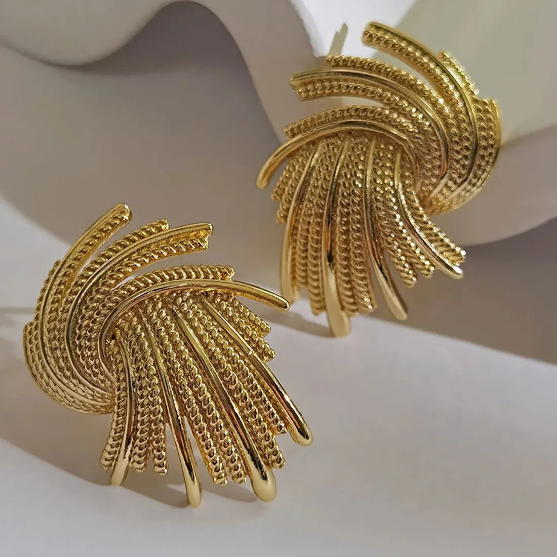 Gold Geometric Irregular Twist Drop Earrings for Women Zinc Alloy