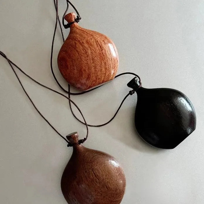 Adjustable Wooden Flagon Pendant Necklace for Women Birthday Gift