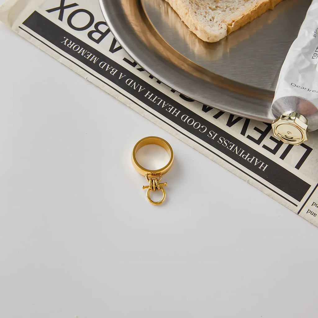 18K Gold Plated Geometric Punk Rock Knot Ring Stainless Steel Hypoallergenic Waterproof