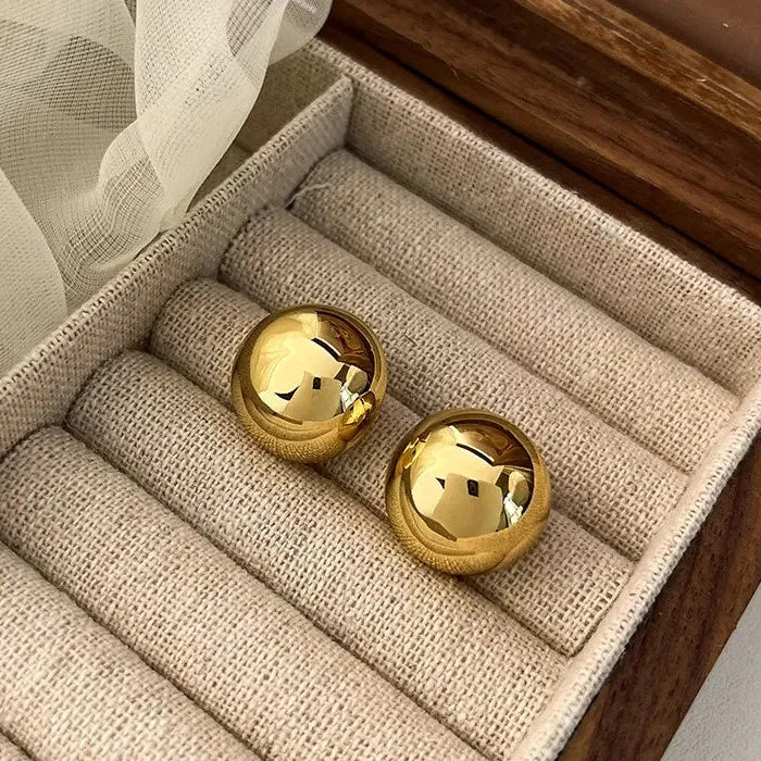 European Style Punk Round Metal Stud Earrings for Women and Girls