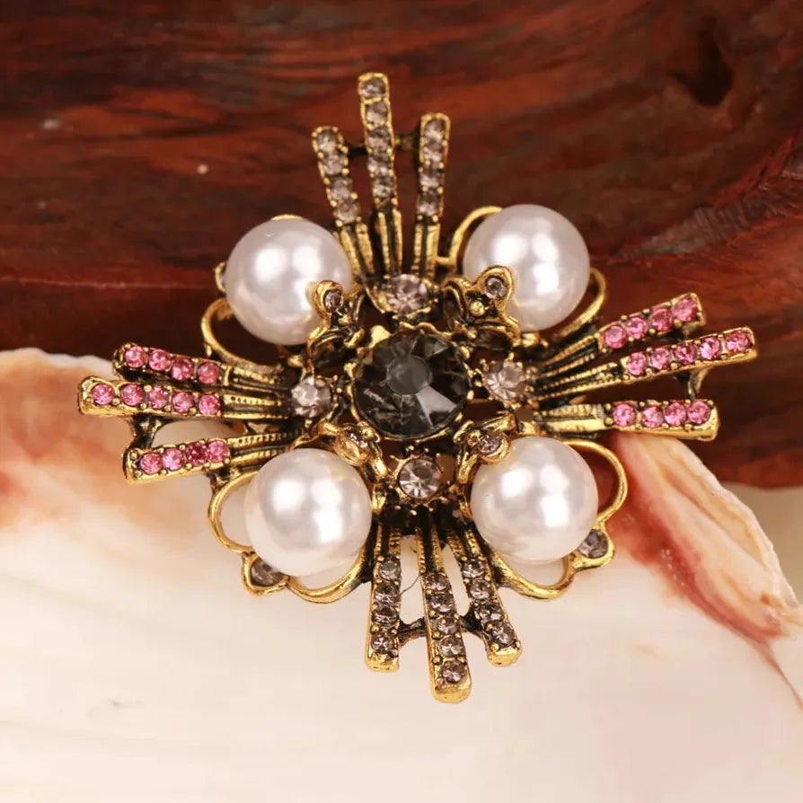 Luxury Openwork Floral Cross Brooch for Men & Women Elegant Style