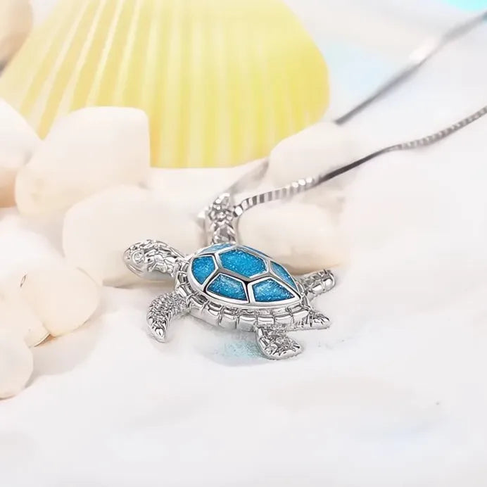 Trendy Turtle Pendant Necklace for Women Unique Animal Jewelry Gift