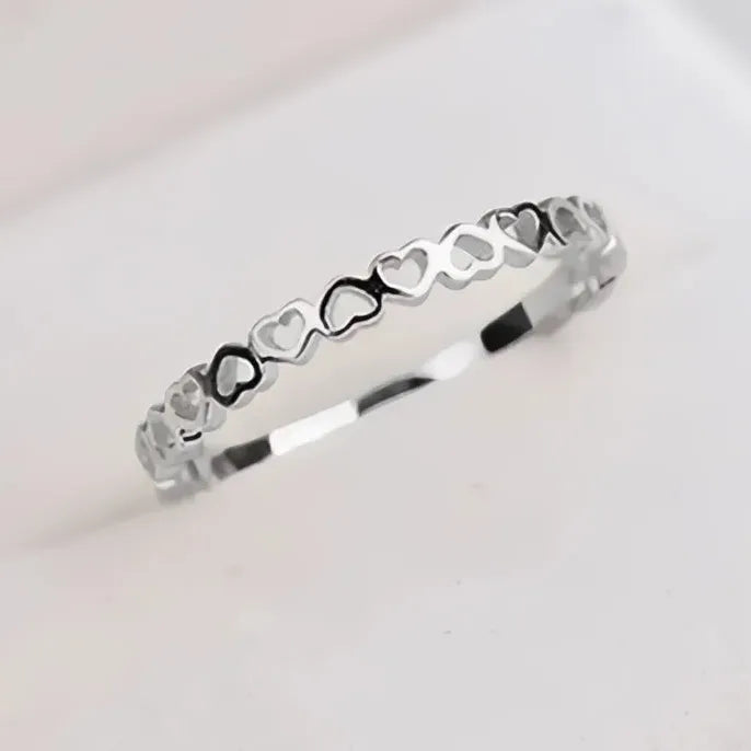 Hollow Hearts Geometric Zinc Alloy Ring for Women Fashion Jewelry Gift 4 Colors