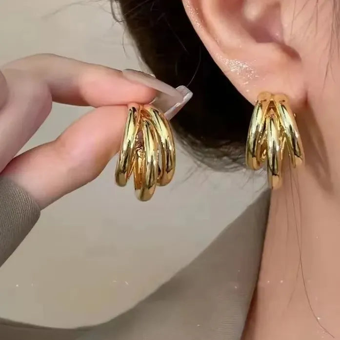 Gold C-Shaped Chunky Hoop Earrings Zinc Alloy Thick Huggie Jewelry Women