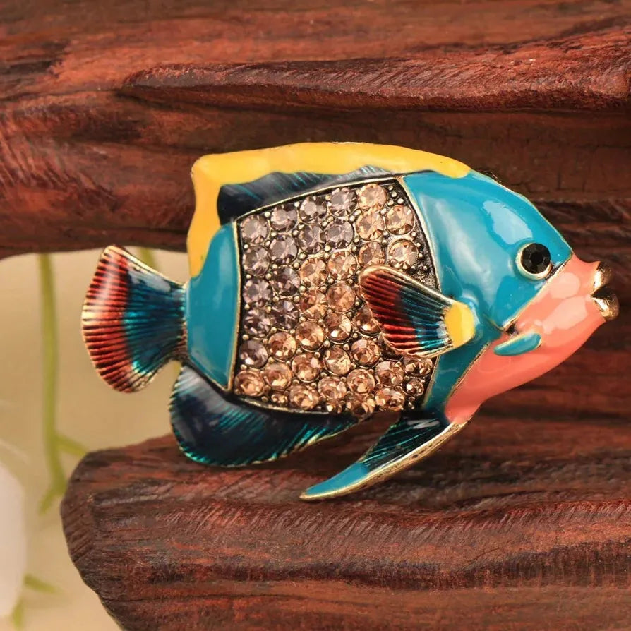 Luxury Tropical Clownfish Brooch for Women Classic Elegant Jewelry