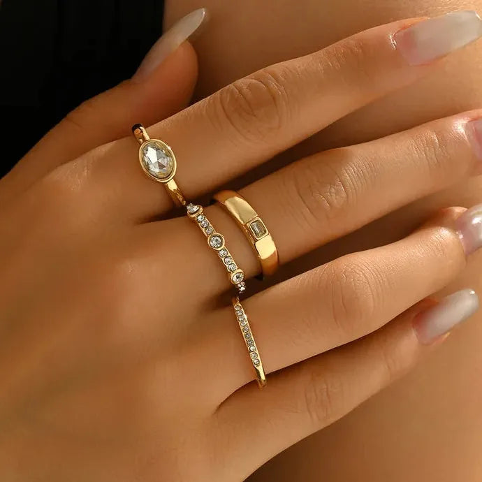 Set of 4 Geometric Gold Zinc Alloy Circular Zircon Crystal Rings for Women