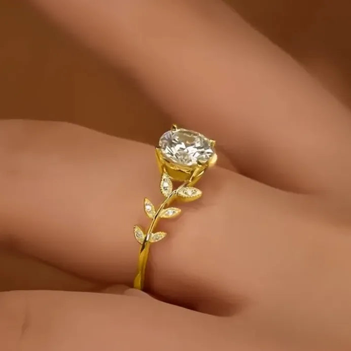 Elegant Women’s Geometric Leaf Design Brass CZ Wedding Band Ring Gift