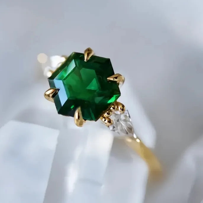 Geometric Green Cubic Zirconia Brass Ring for Women Wedding Party Jewelry