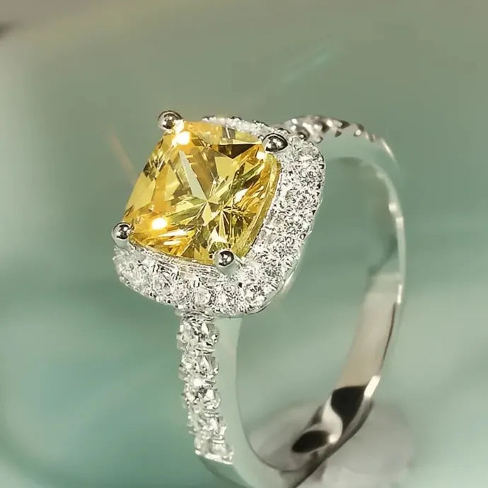 Elegant Yellow Cubic Zirconia Geometric Wedding Anniversary Ring for Women