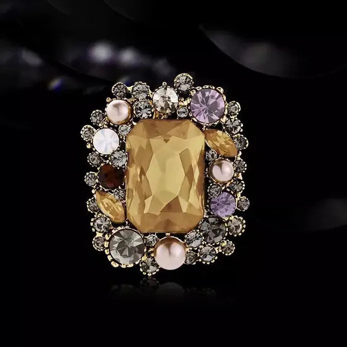 Retro Vintage Square Crystal Pearl Brooch Classic Geometric Pin