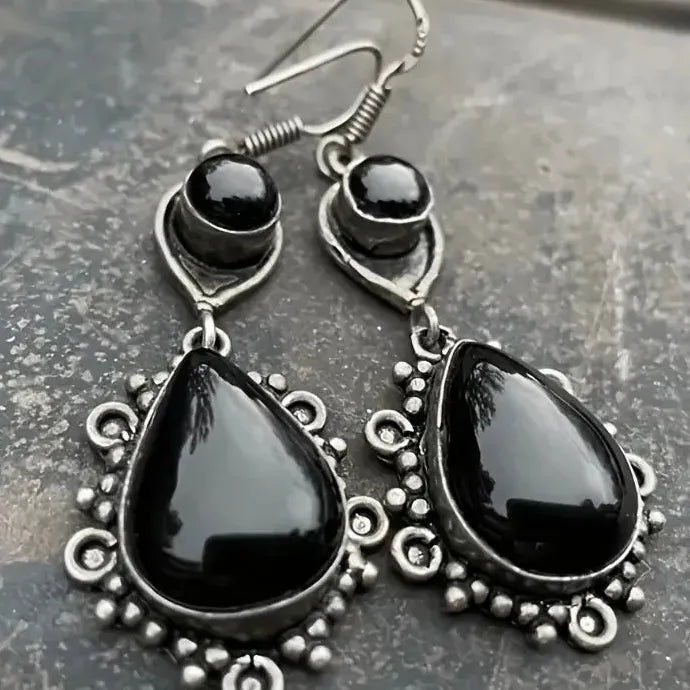 Retro Black Stone Geometric Hollow Lace Pendant Drop Earrings for Women