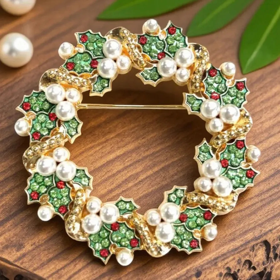 Classic Floral Wreath Brooch Elegant Wedding Gift for Men & Women