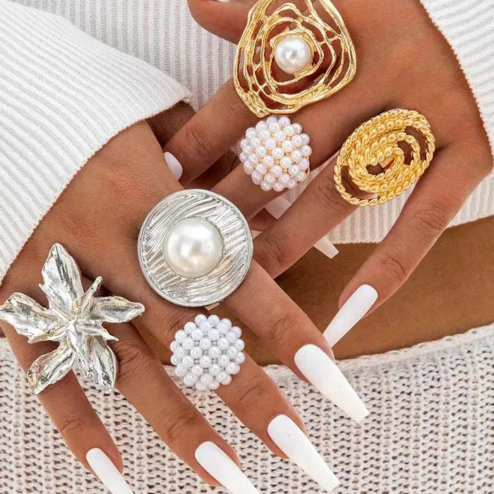 Vintage Gold Flower Ring Featuring Imitation Pearl for Women Jewelry