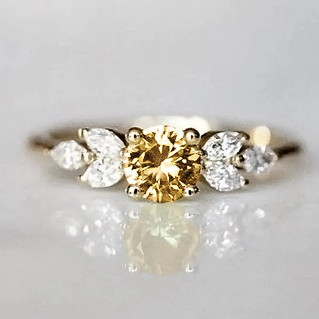 Elegant Women’s Geometric Cubic Zirconia Ring for Wedding & Party