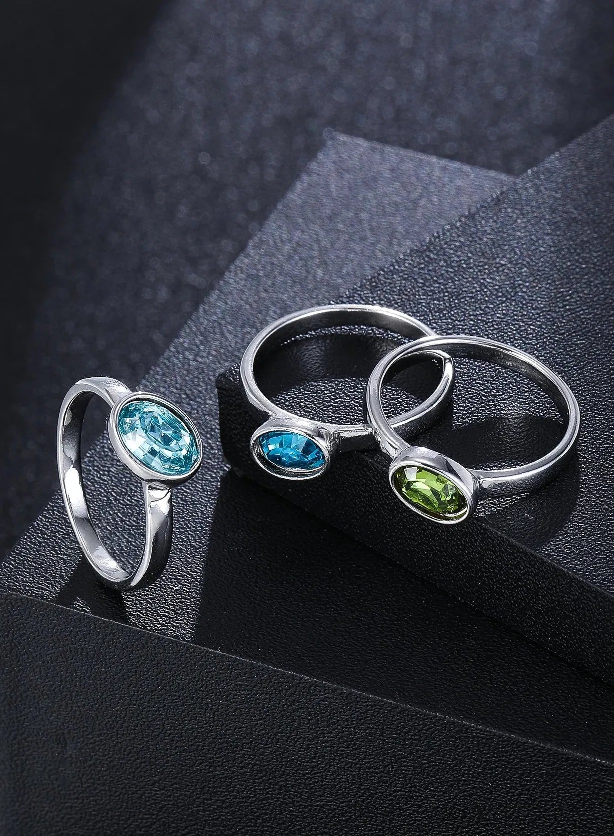 Minimalist Zinc Alloy Three Rings with Green Blue Stone Inlay for Women Jewelry