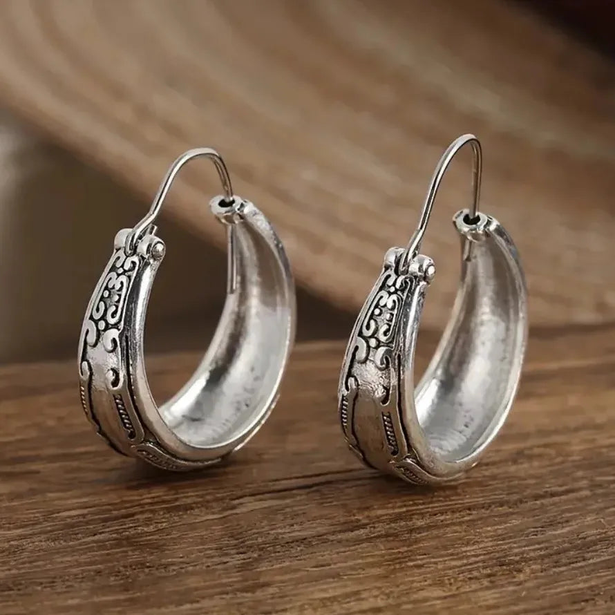 Wide Band Cutout Plant Pattern Zinc Alloy Hip Hop Punk Earrings for Women