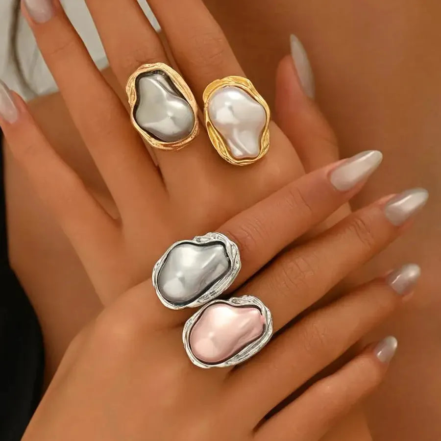 Adjustable Vintage Baroque Pearl Geometric Cocktail Ring for Women Stylish