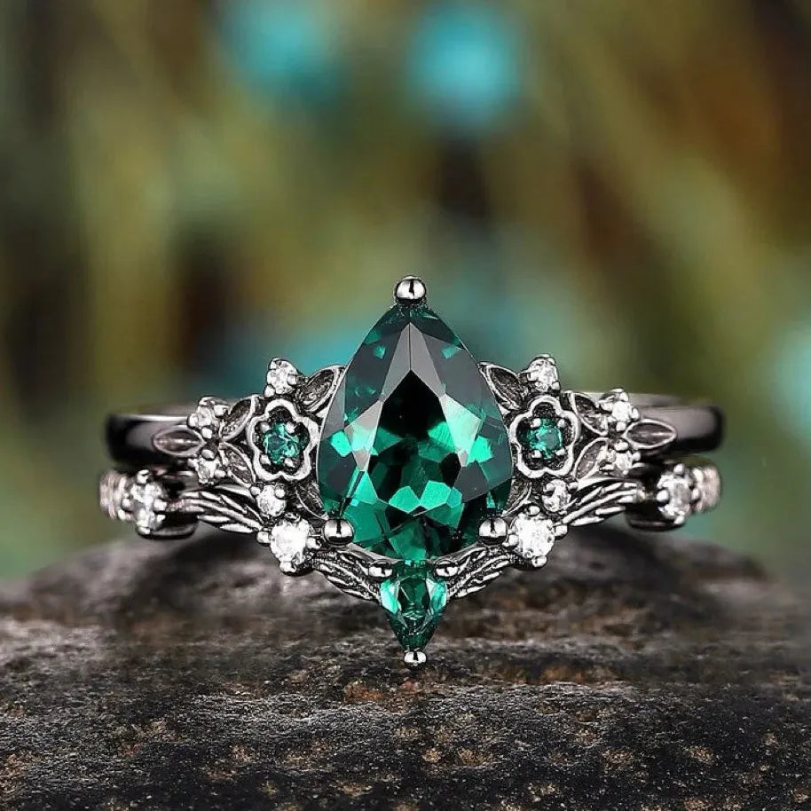 Luxury Gun Black Cubic Zirconia Vine Ring Zinc Alloy Wedding Jewelry for Women
