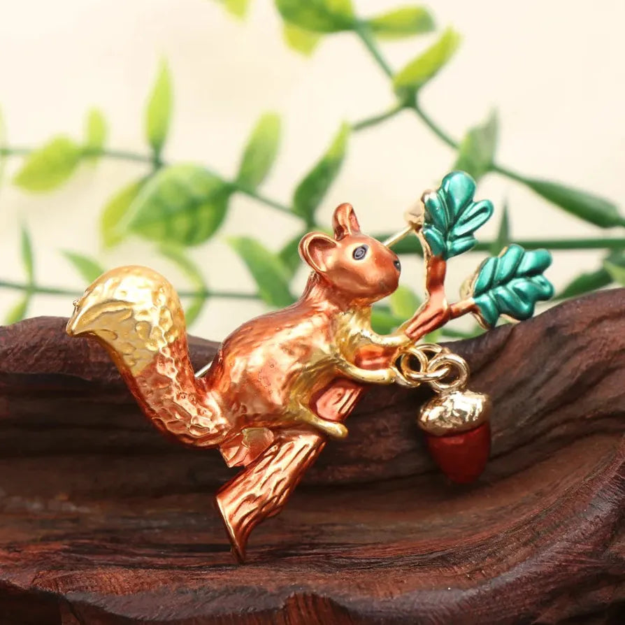 Luxury Classic Squirrel Brooch Pin Jewelry Gift for Men Women