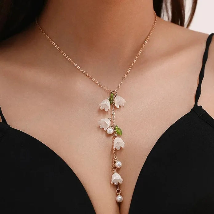 Tassel Valley Vintage Y-Shaped Lily Flower Pearl Pendant Necklace for Women