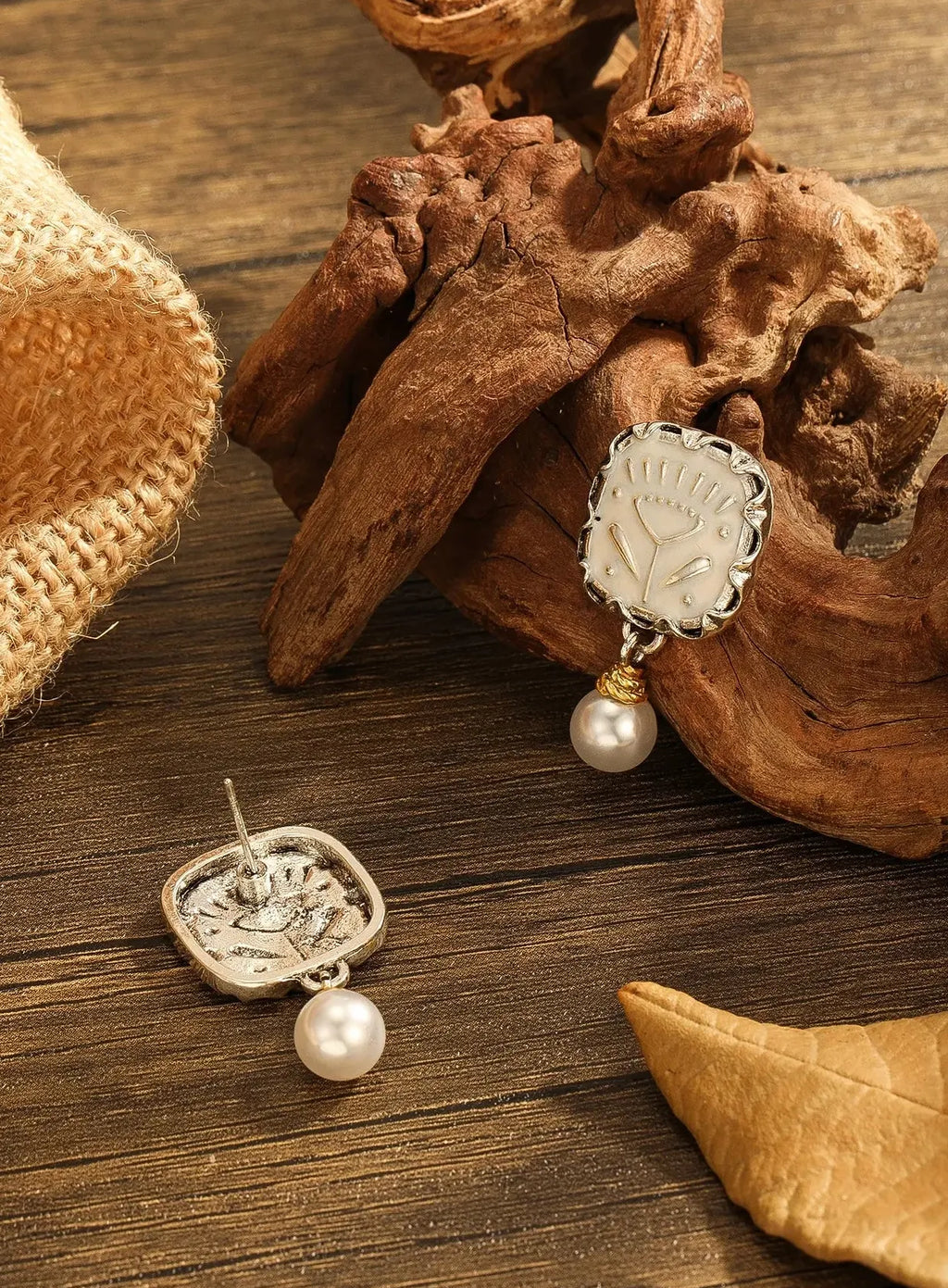 Fashionable Pearl Drop Animal Earrings for Women Cocktail Party Jewelry