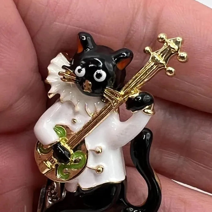 Vintage Cat Animal Brooch Musical Instrument Pin Trendy Jewelry for Women