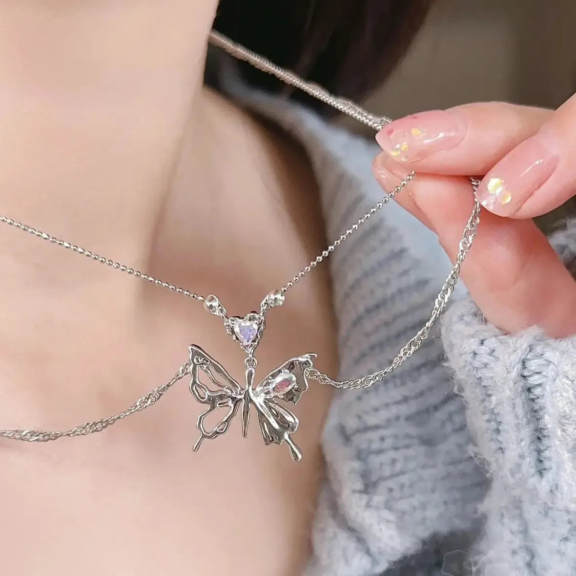 Vintage Y2K Butterfly Pendant Necklace Zinc Alloy Double Chain for Women