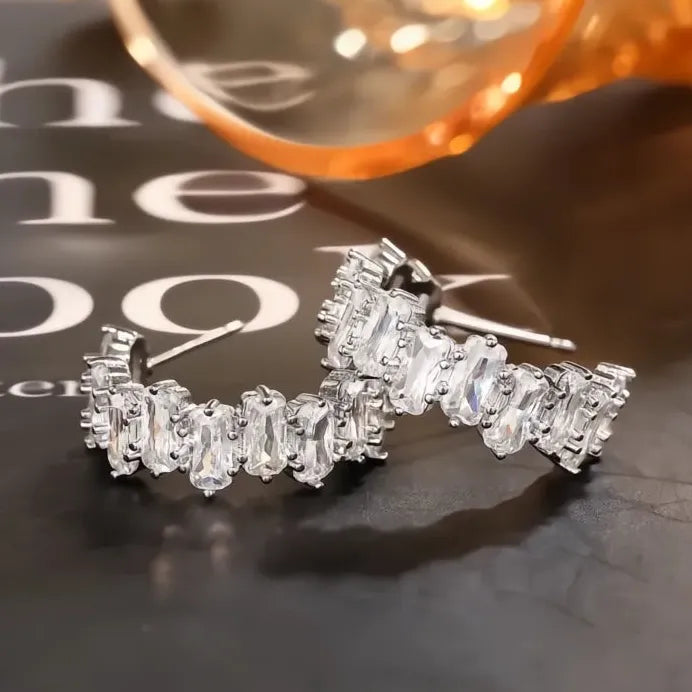Stylish Modern Oval Cubic Zirconia Hoop Earrings for Women Silver Jewelry