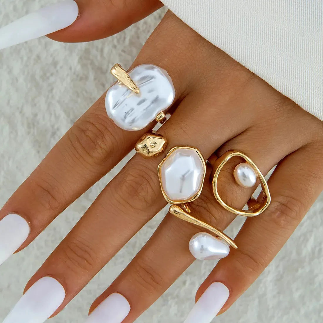 5Pcs Retro Baroque Pearl Asymmetric Geometric Gold Rings Set for Women Jewelry