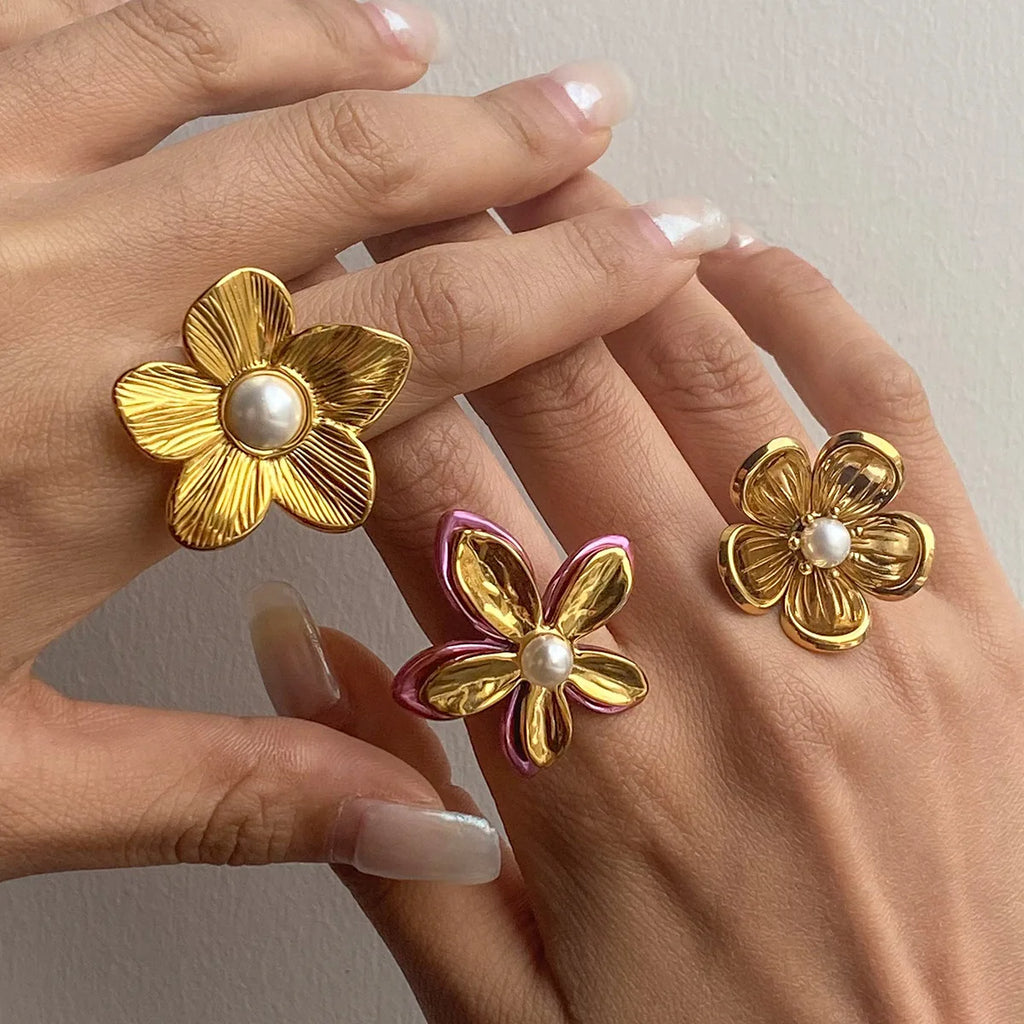 18K Gold Plated Two-Color Flower Pearl Open Ring Stainless Steel Stackable Jewelry