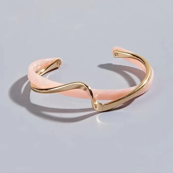 Geometric C-Shaped Copper Alloy Bangle Women’s White Shell Bracelet Gift