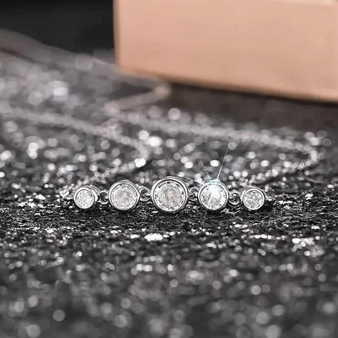 Elegant Round CZ Geometric Pendant Necklace Copper Alloy Wedding Jewelry Accessory