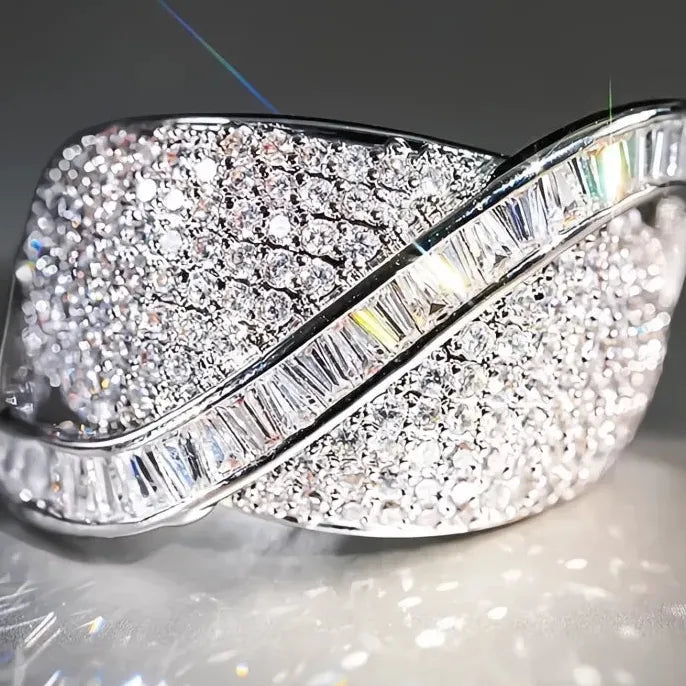 Sparkling Women’s Brass Ring Inlaid Shining CZ Cocktail Party Engagement Wedding Jewelry