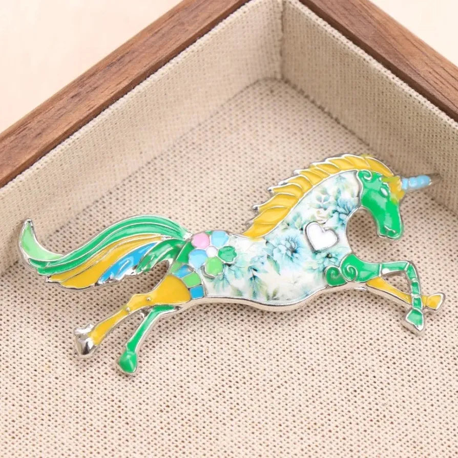 Luxury Vintage Horse Year Warhorse Unicorn Brooch for Men and Women
